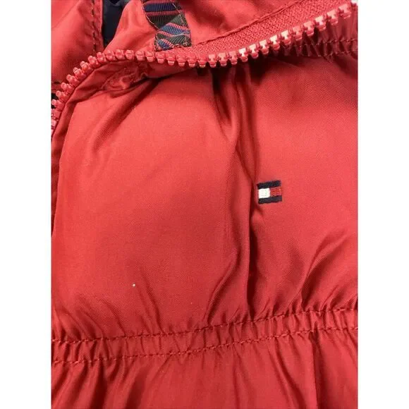 Tommy Hilfiger Red Puffer Vest - Picture 4 of 9